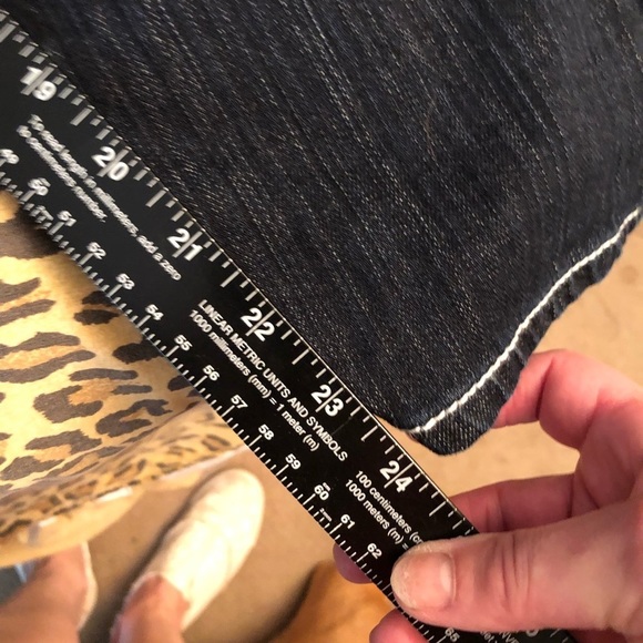 BKE Couture  size 31  blue jeans straight cropped shown  w/ cuff NWT - Picture 13 of 16